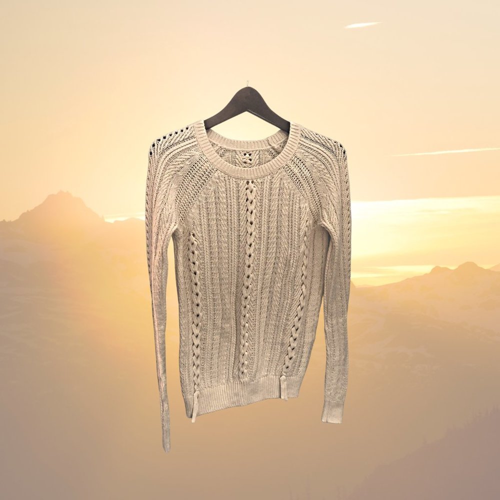 Abercrombie & Fitch Cable Knit Sweater in Winter White